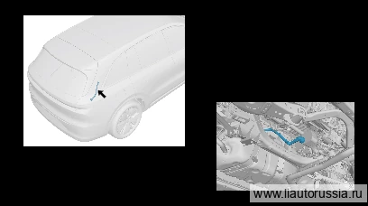 Отводящий шланг контура охлаждения заднего электродвигателя